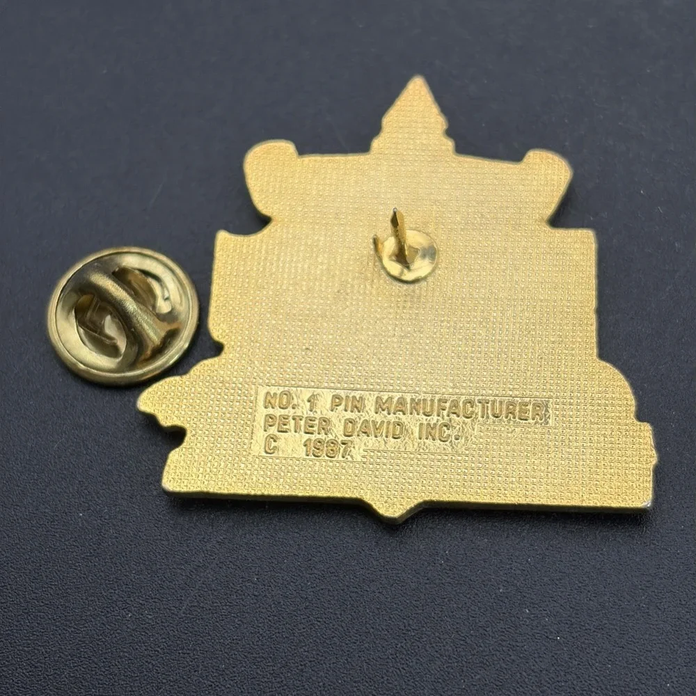 San Diego Super Bowl XXII‎ Denver Broncos Washington Redskins NFL Lapel Hat Pin